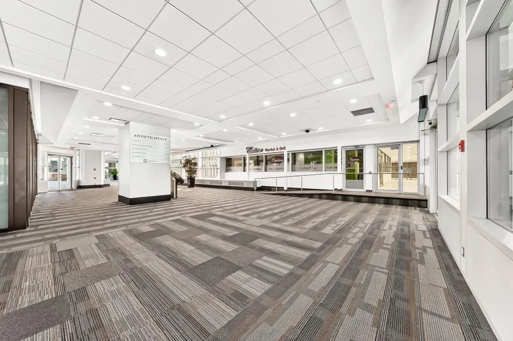 634 6 Avenue SW Calgary AB T2P2Y5
