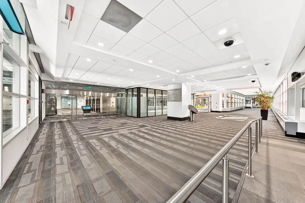 634 6 Avenue SW Calgary AB T2P2Y5