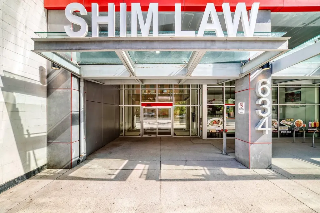 634 6 Avenue SW Calgary AB T2P2Y5