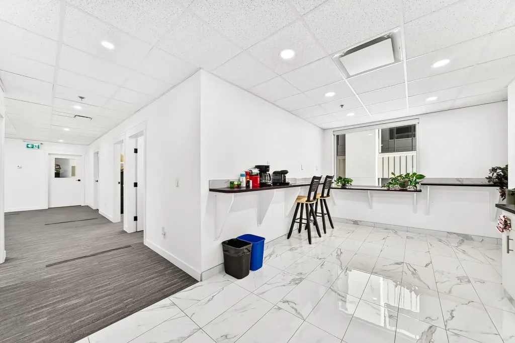 634 6 Avenue SW Calgary AB T2P2Y5