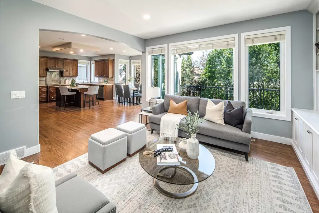 99 Evergreen Square SW Calgary AB T2Y 4W3