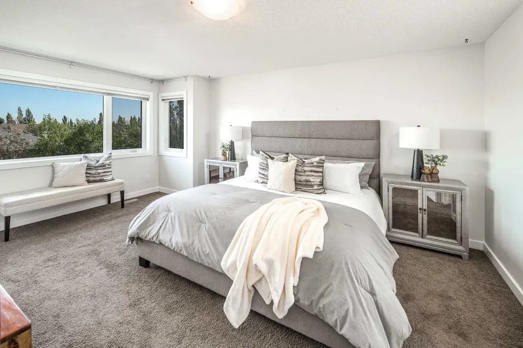 99 Evergreen Square SW Calgary AB T2Y 4W3