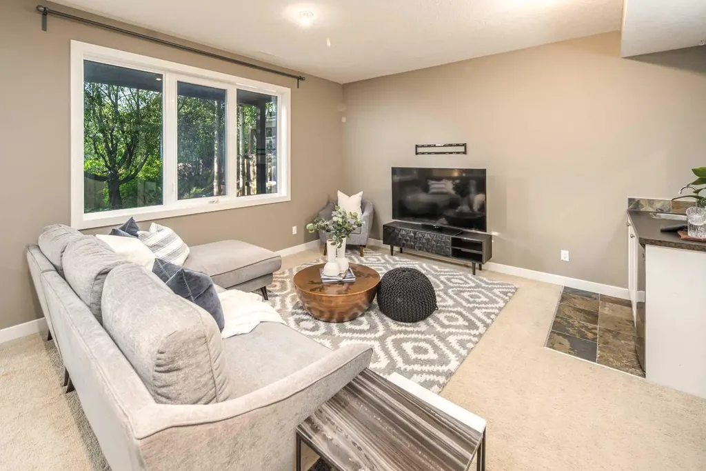 99 Evergreen Square SW Calgary AB T2Y 4W3