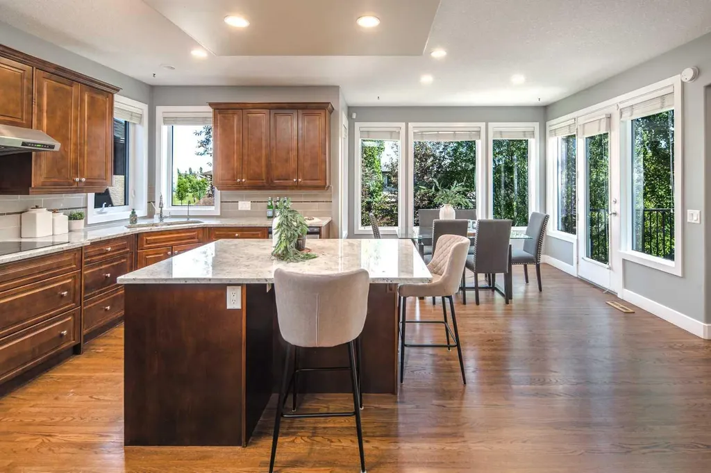 99 Evergreen Square SW Calgary AB T2Y 4W3