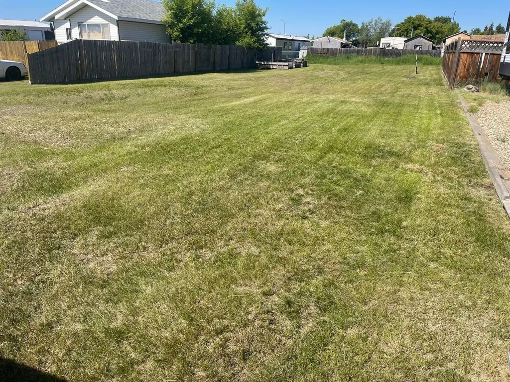 10304 99 Street Fairview AB T0H1L0