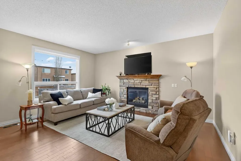 1163 Prairie Springs Hill SW Airdrie AB T4B 0E6