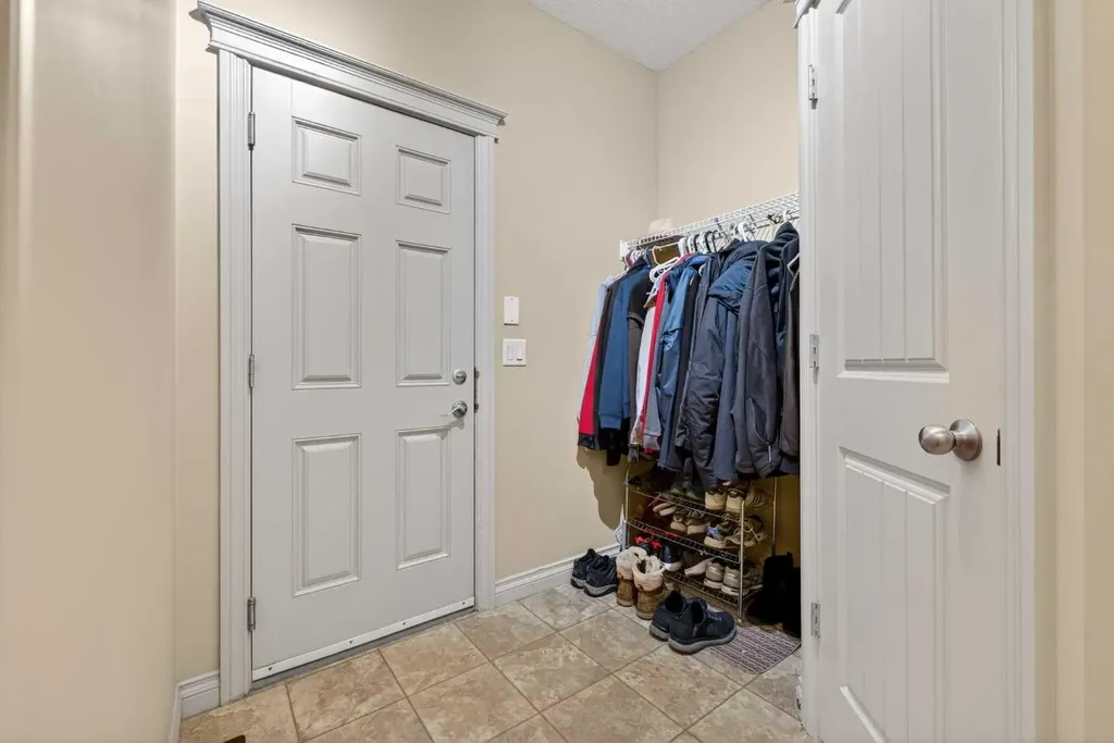 1163 Prairie Springs Hill SW Airdrie AB T4B 0E6