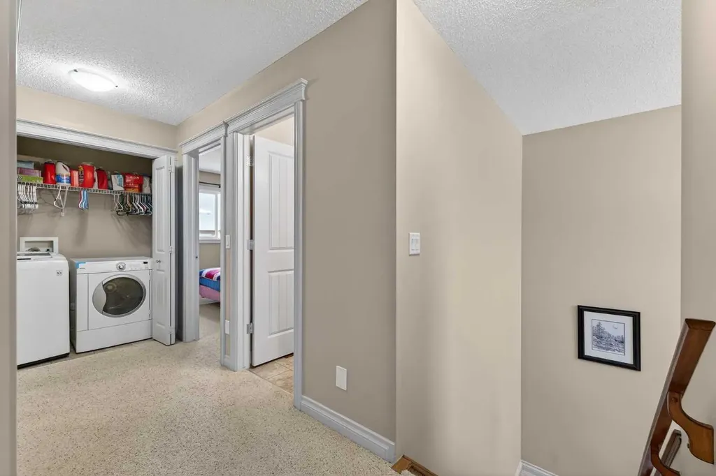 1163 Prairie Springs Hill SW Airdrie AB T4B 0G1