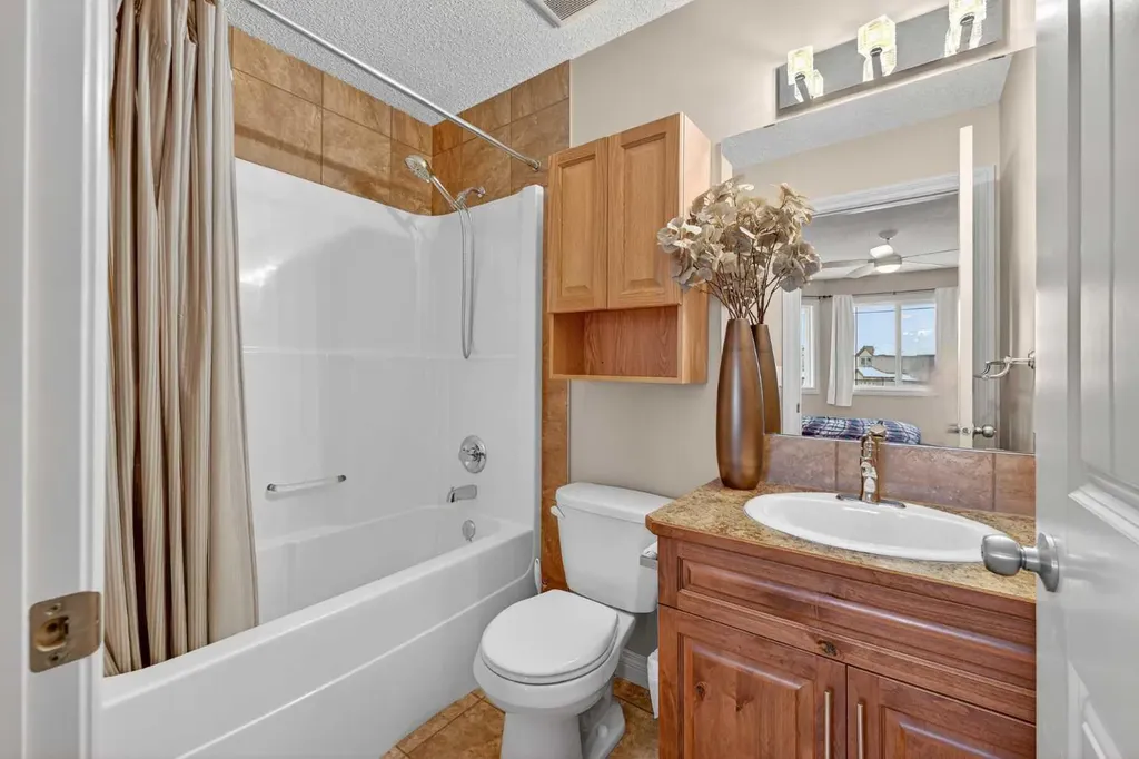 1163 Prairie Springs Hill SW Airdrie AB T4B 0G1