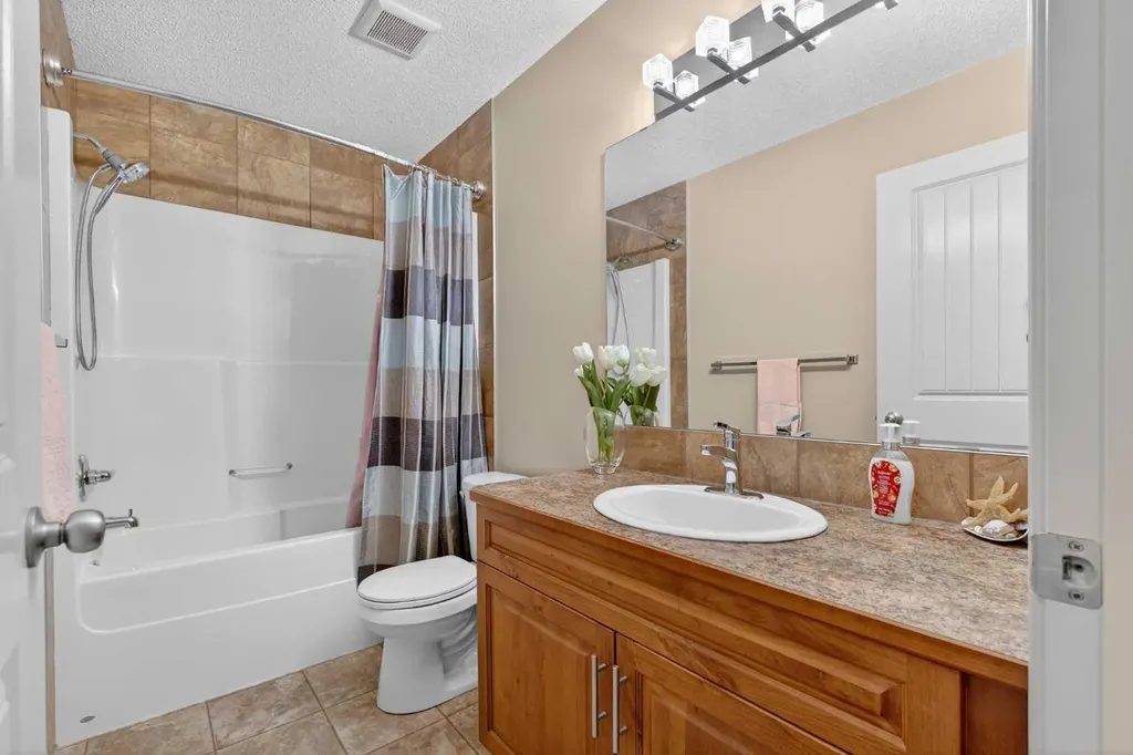 1163 Prairie Springs Hill SW Airdrie AB T4B 0G1