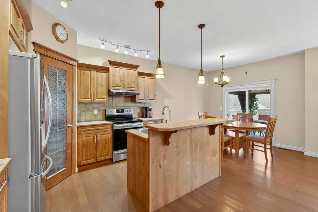 1163 Prairie Springs Hill SW Airdrie AB T4B 0E6