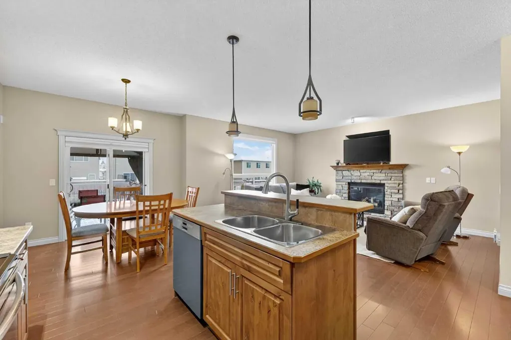 1163 Prairie Springs Hill SW Airdrie AB T4B 0G1