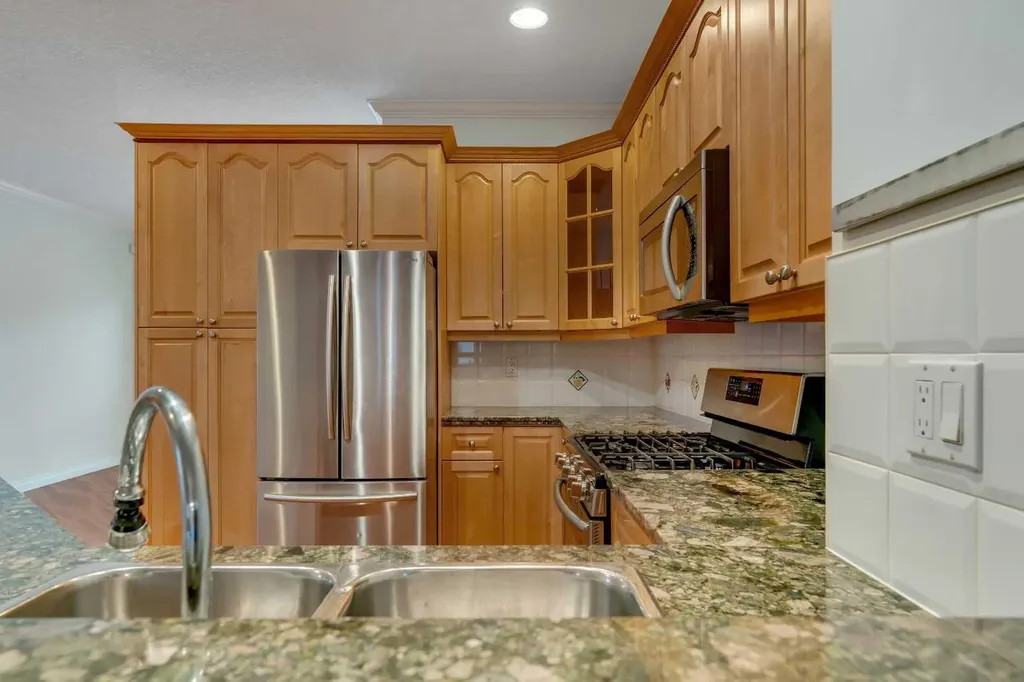 2834 Parkdale Boulevard NW Calgary AB T2N 3S8