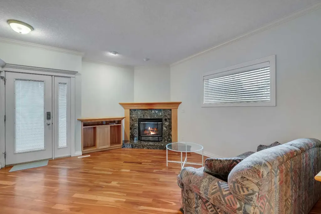 2834 Parkdale Boulevard NW Calgary AB T2N 3S8