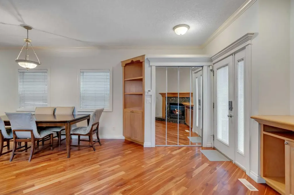2834 Parkdale Boulevard NW Calgary AB T2N 3S8
