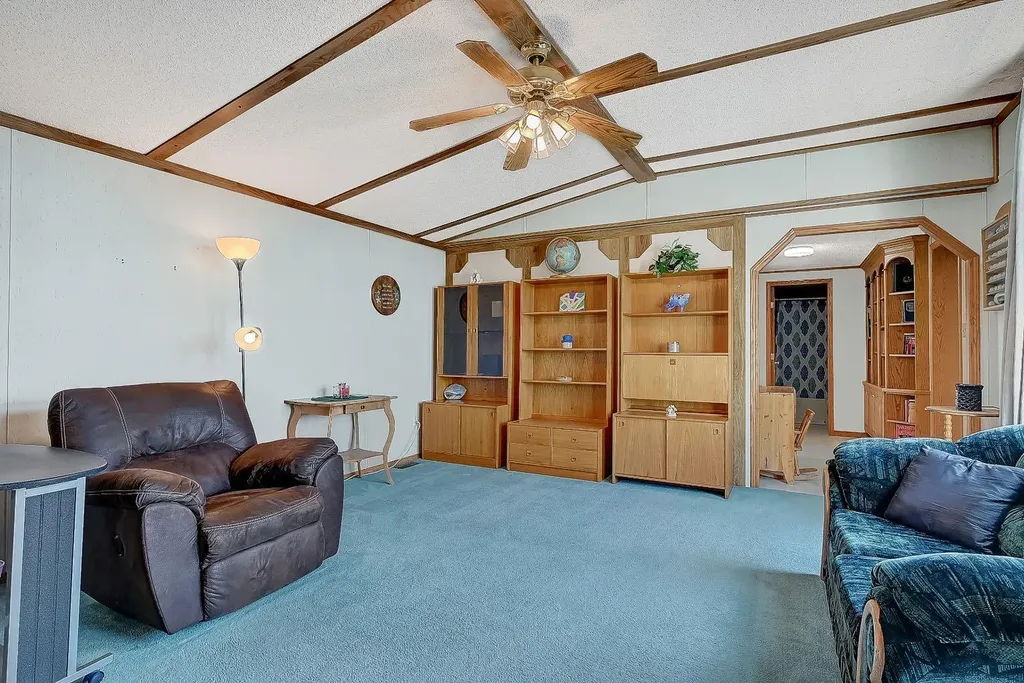 10615 88 Street Grande Prairie AB T8X 1P5