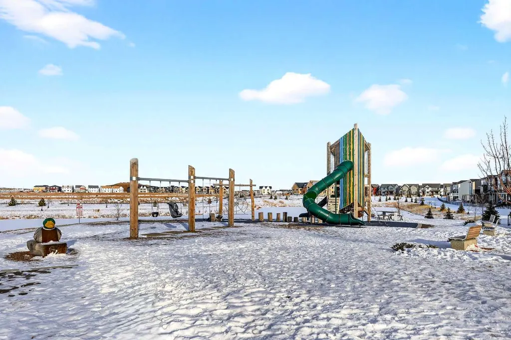 1750 Rangeview Drive SE Calgary AB T3S 0X3