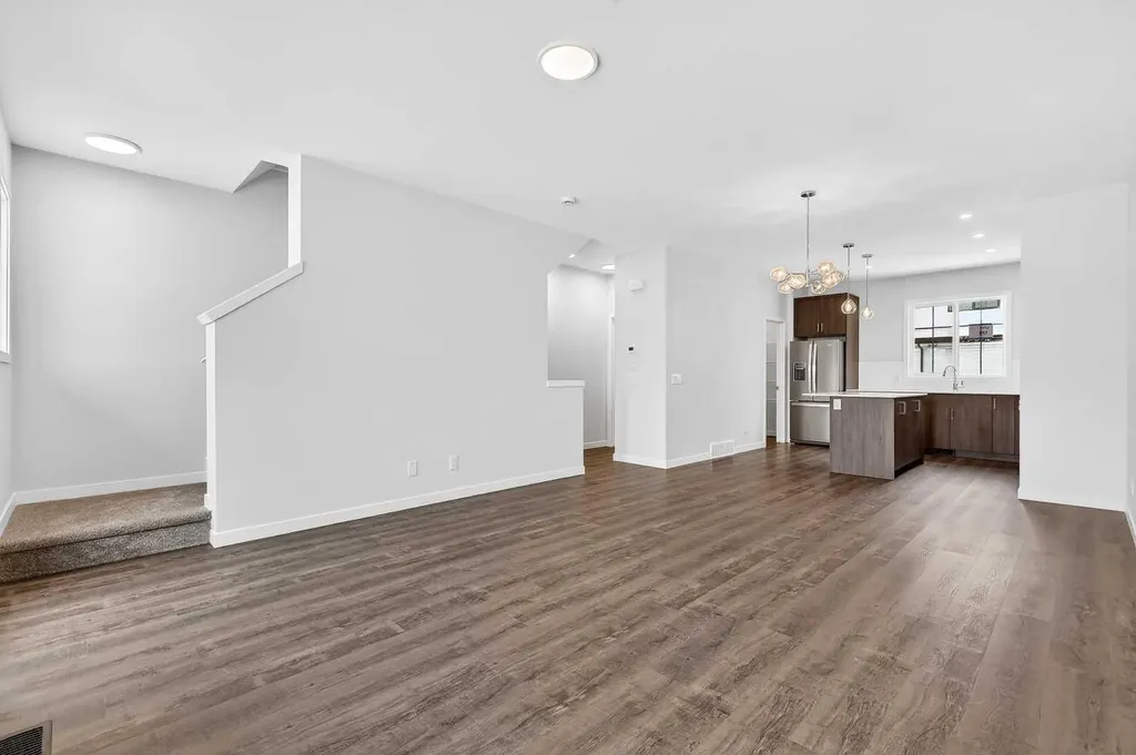 1750 Rangeview Drive SE Calgary AB T3S 0X3