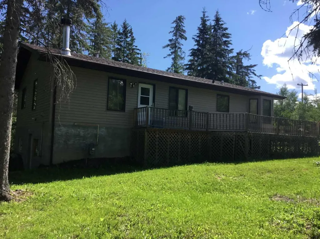 32 1 Avenue SW Faust AB T0G 0X0