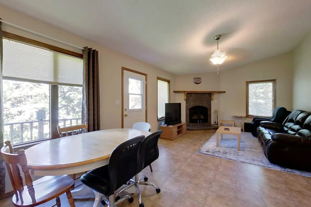 32 1 Avenue SW Faust AB T0G 0X0
