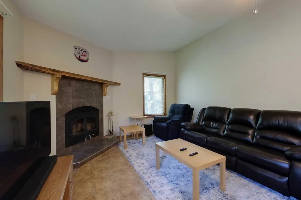 32 1 Avenue SW Faust AB T0G 0X0