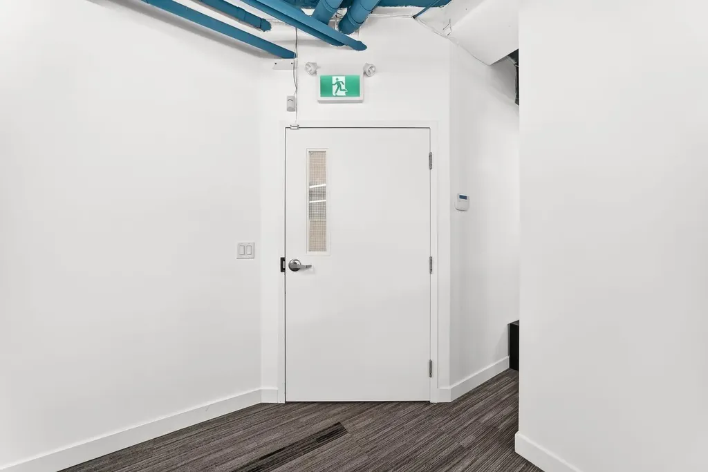 634 6 Avenue SW Calgary AB T2P2Y5