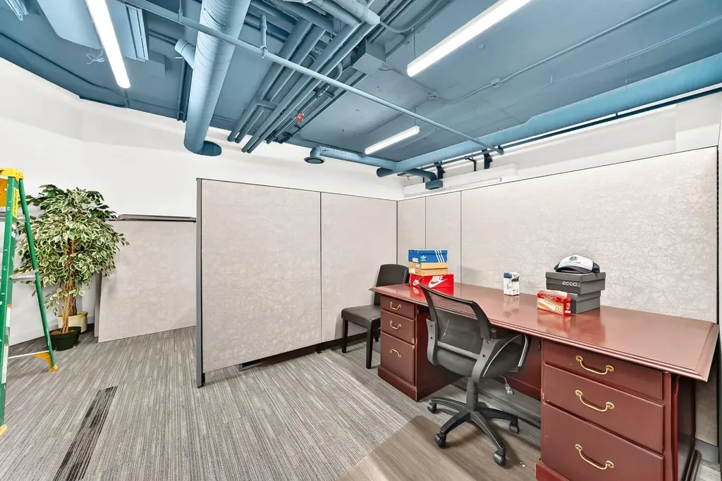 634 6 Avenue SW Calgary AB T2P2Y5