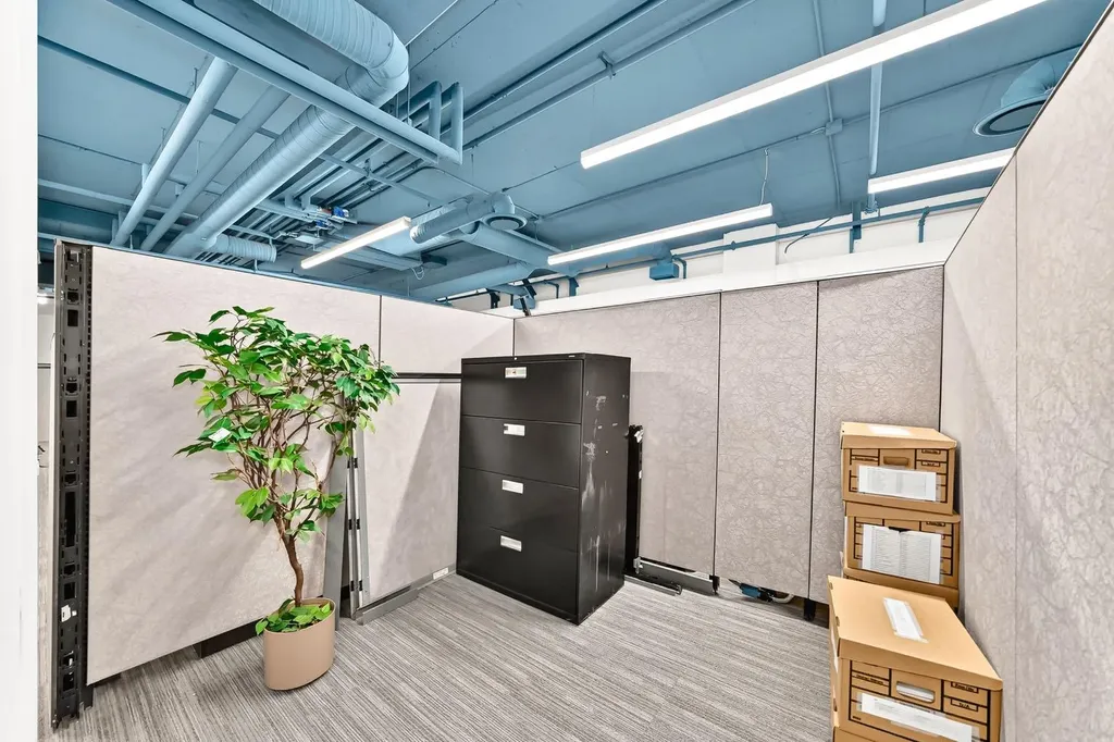 634 6 Avenue SW Calgary AB T2P2Y5
