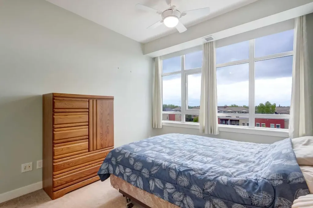11811 Lake Fraser Drive SE Calgary AB T2J 7J4