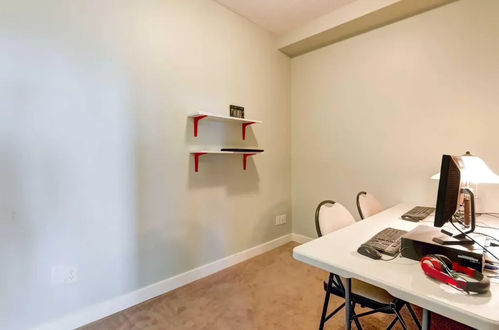 11811 Lake Fraser Drive SE Calgary AB T2J 7J4