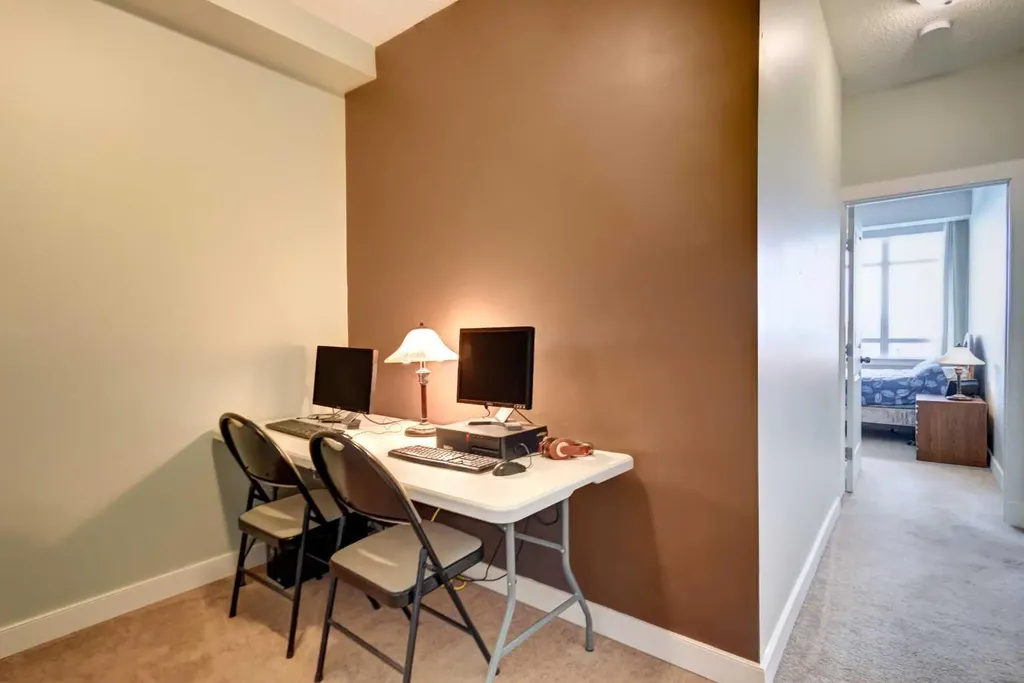 11811 Lake Fraser Drive SE Calgary AB T2J 7J4