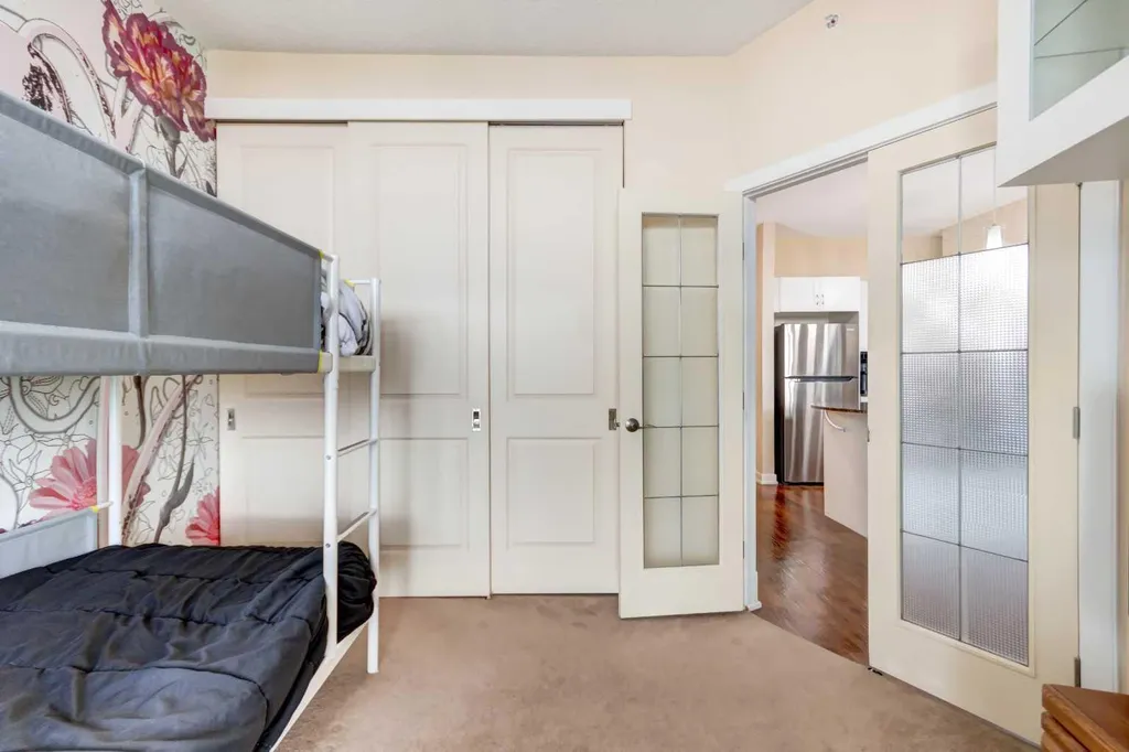 11811 Lake Fraser Drive SE Calgary AB T2J 7J4