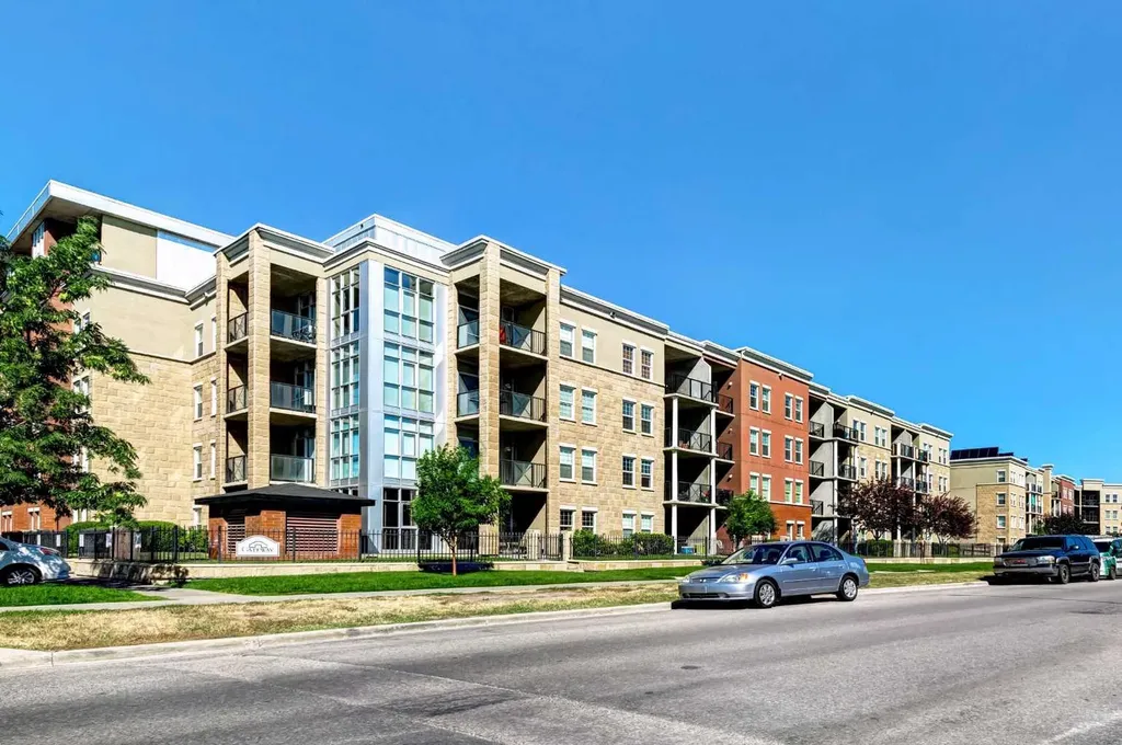 11811 Lake Fraser Drive SE Calgary AB T2J 7J4