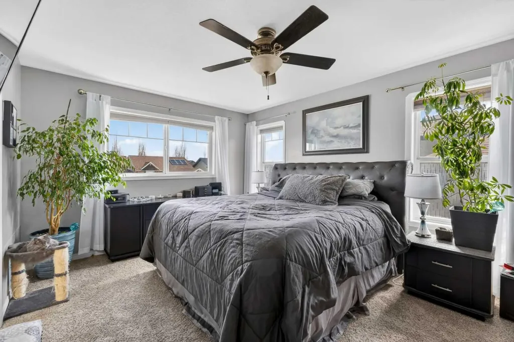 135 Stephenson Crescent Red Deer AB T4R 0L6