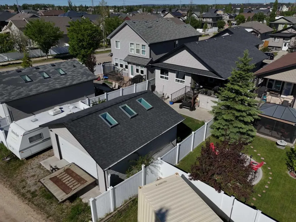 135 Stephenson Crescent Red Deer AB T4R 0L6