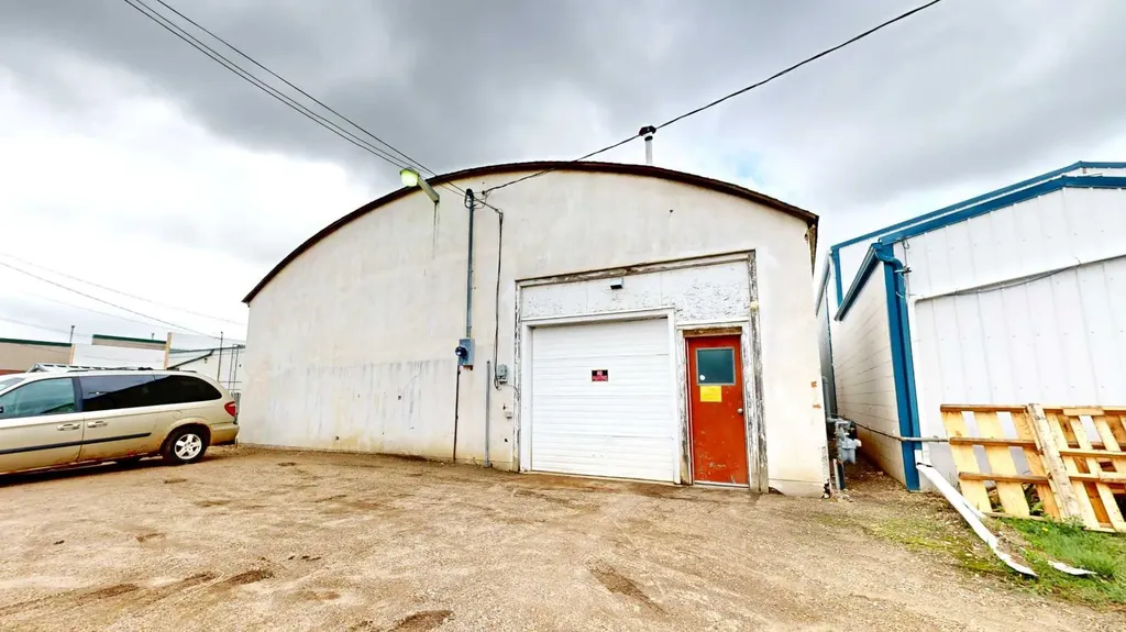 4707 50 Street Stettler AB T0C 2L0