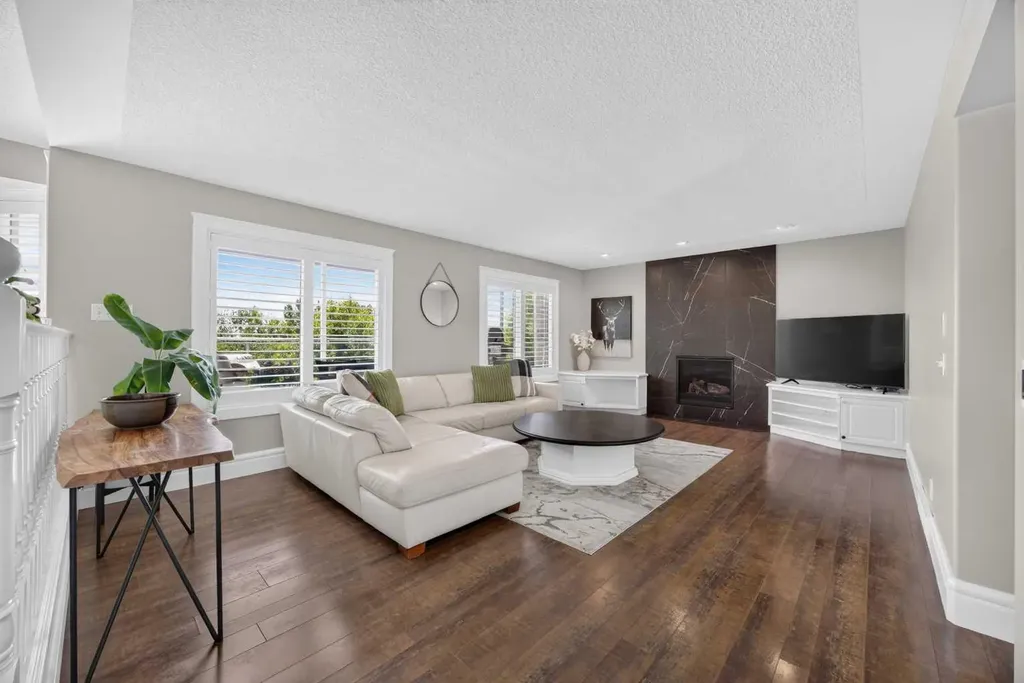 2339 Morris Crescent SE Airdrie AB T4A 2A3