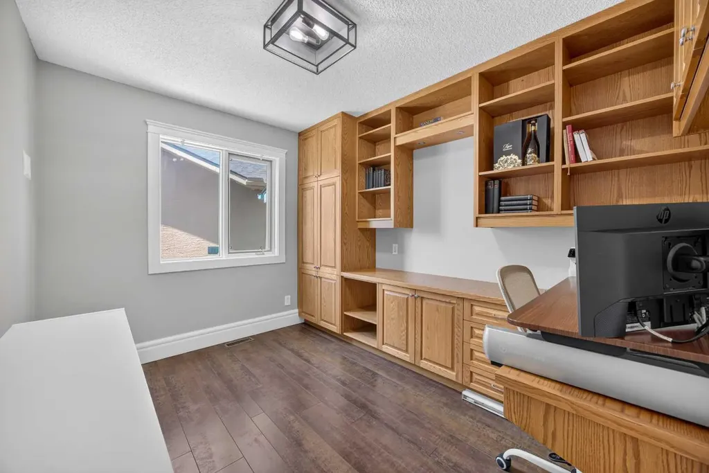 2339 Morris Crescent SE Airdrie AB T4A 2A3