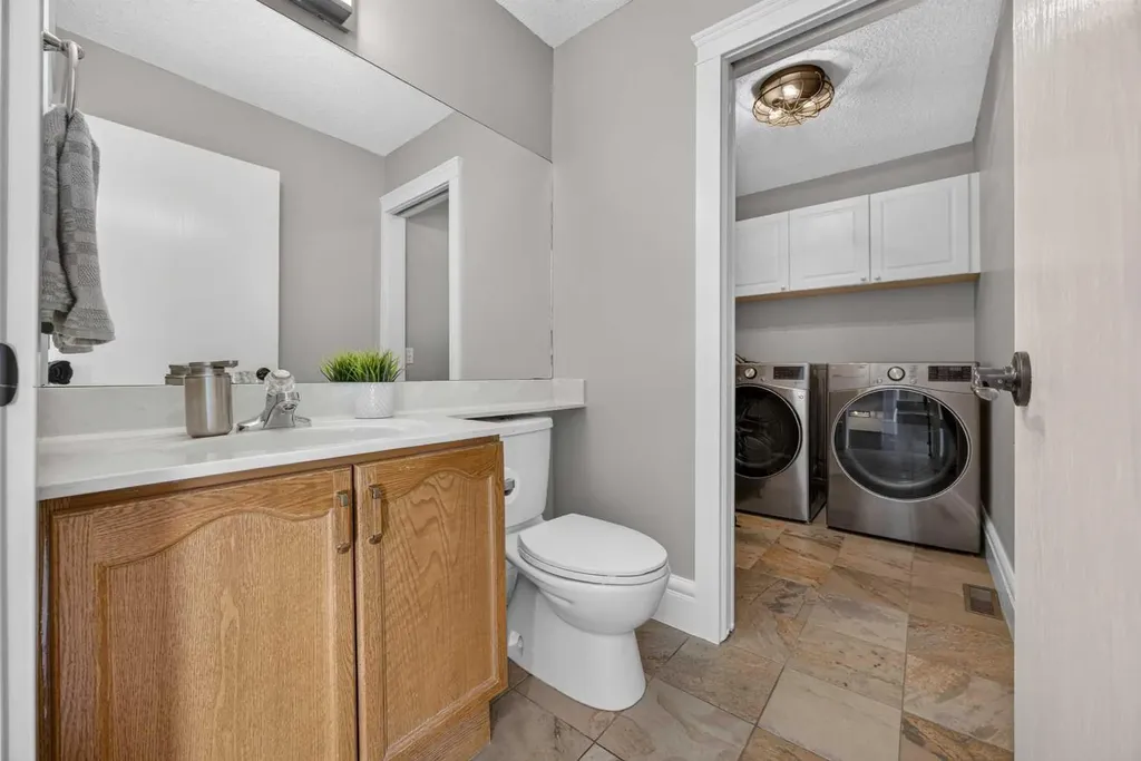 2339 Morris Crescent SE Airdrie AB T4A 2A3