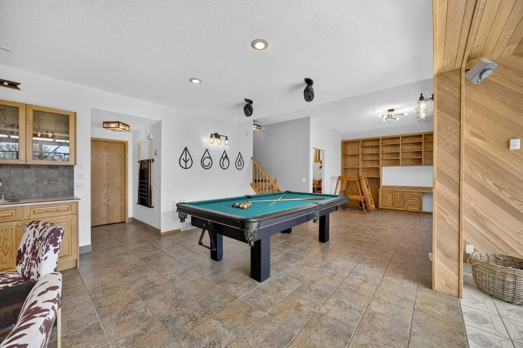 2339 Morris Crescent SE Airdrie AB T4A 2A3