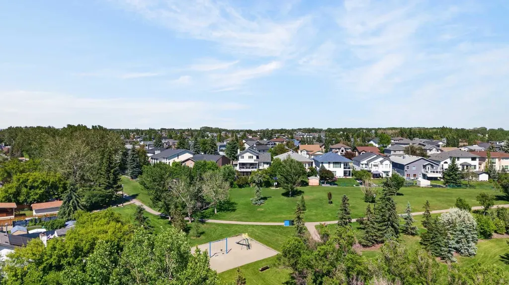 2339 Morris Crescent SE Airdrie AB T4A 2A3