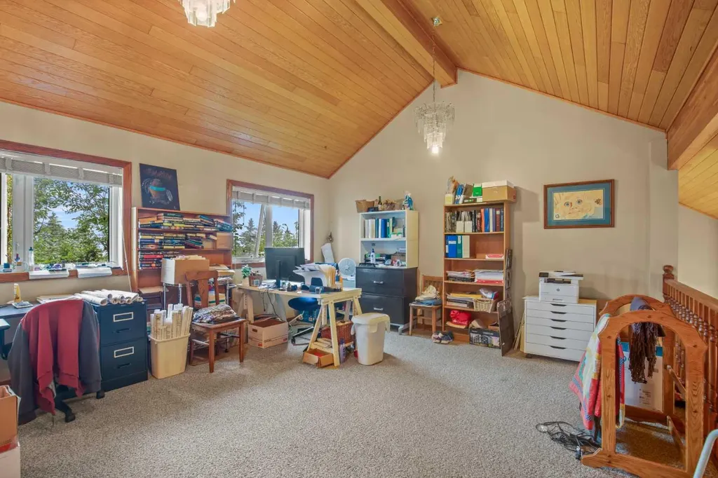 37563 Range Road 272 Rural Red Deer County AB T4E 1M5