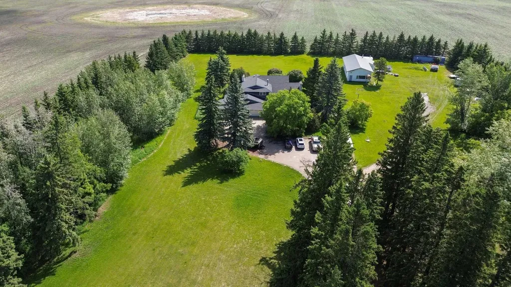 37563 Range Road 272 Rural Red Deer County AB T4E 1M5