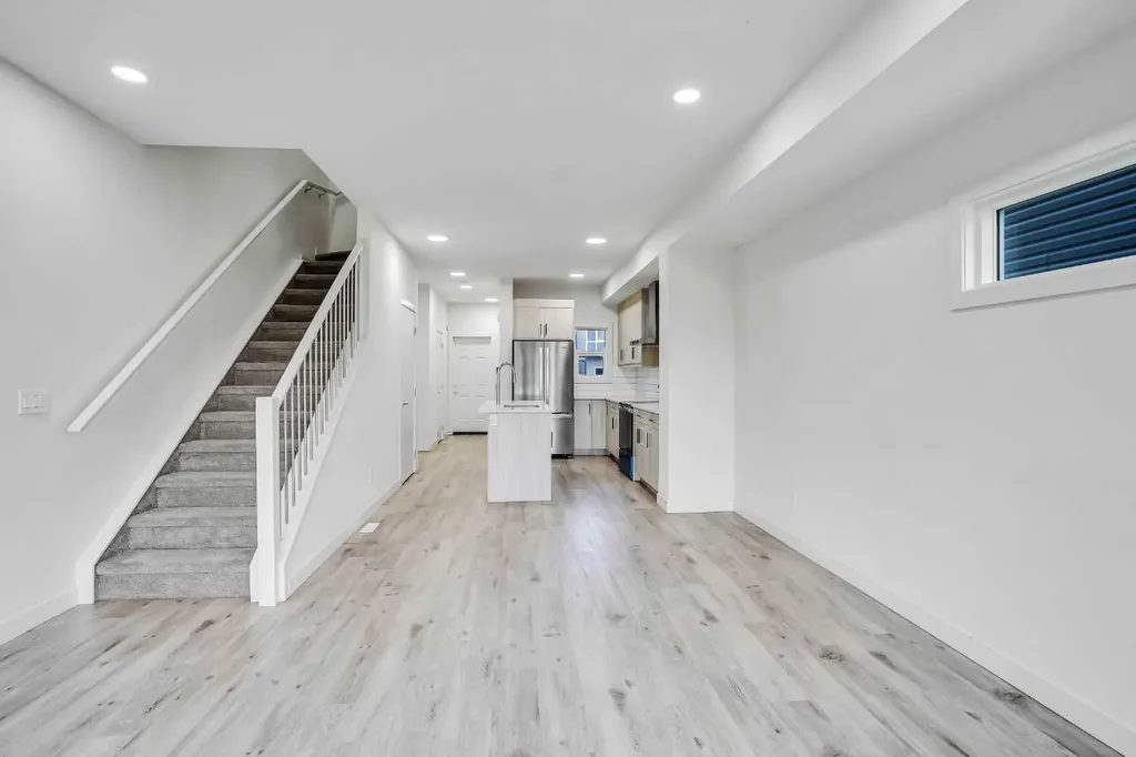 116 Saddlestone Heath NE Calgary AB T3J5K8