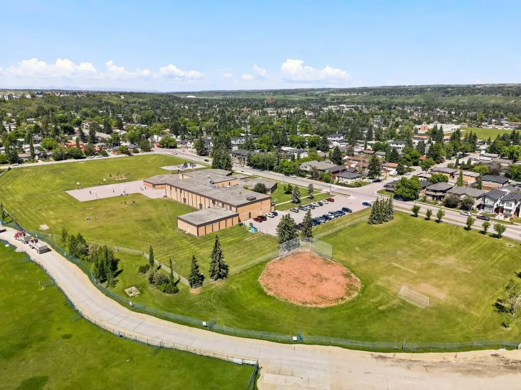 105 Bow Grove NW Calgary AB T3B 6E8