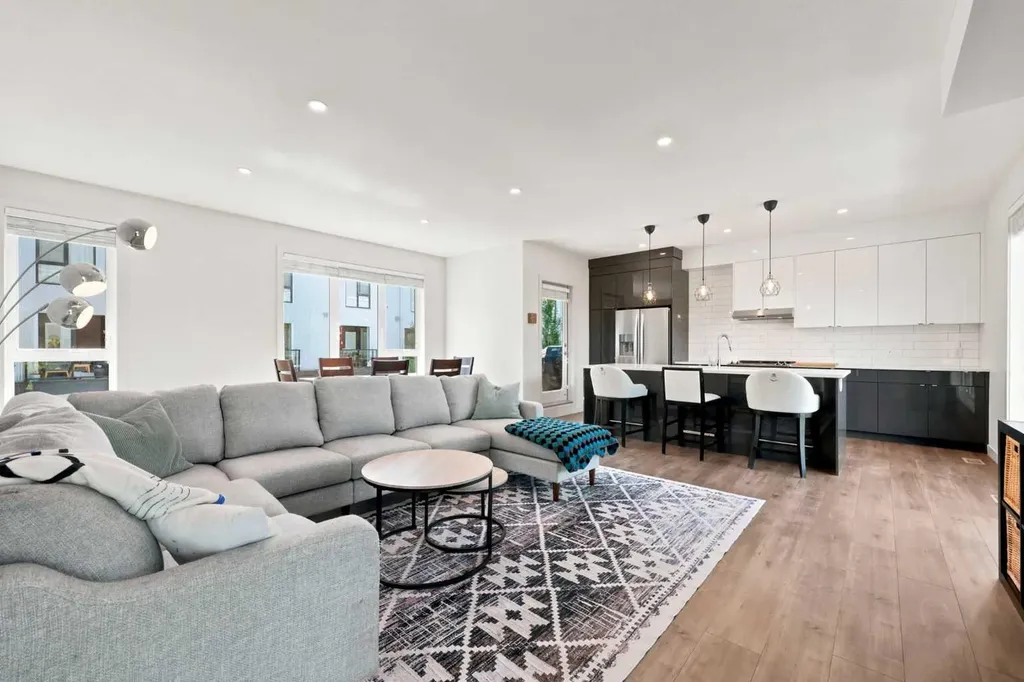 105 Bow Grove NW Calgary AB T3B 6E8