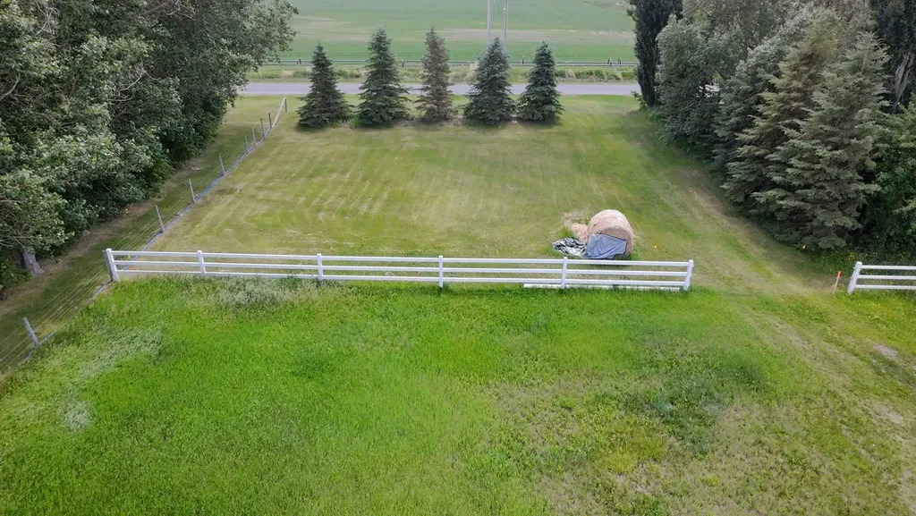 174038 Twp Road 94 Barnwell AB T0K 0B0