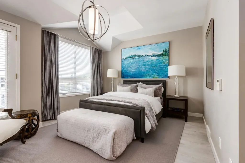 3711 17 Street SW Calgary AB T2G 6N3