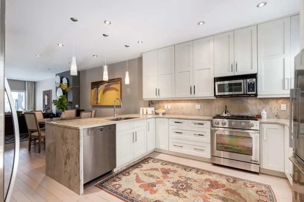 3711 17 Street SW Calgary AB T2G 6N3