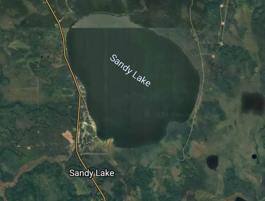 931 Wolf Trail Sandy Lake AB T0G 2K0
